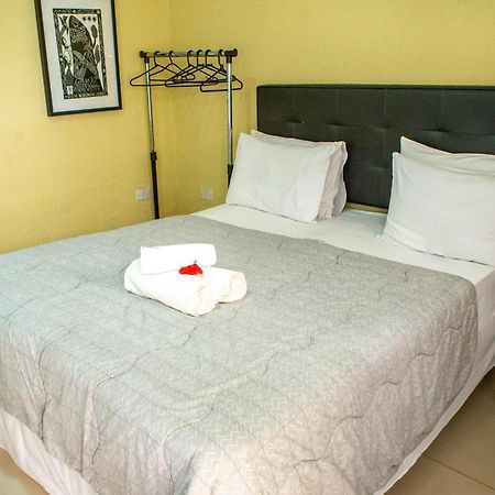 Pousada Dona Jo Noronha Fernando de Noronha Ngoại thất bức ảnh
